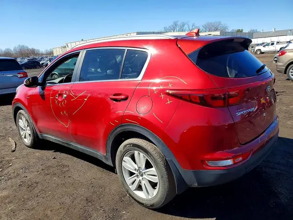 KNDPMCAC2J7449900 2018 KIA SPORTAGE - Image 2