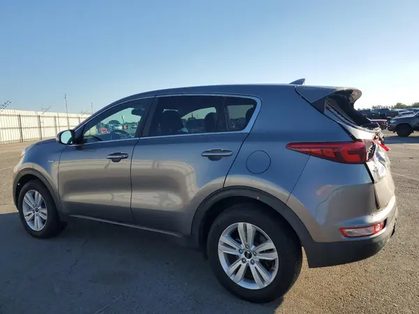 KNDPMCAC2J7451016 2018 KIA SPORTAGE - Image 2