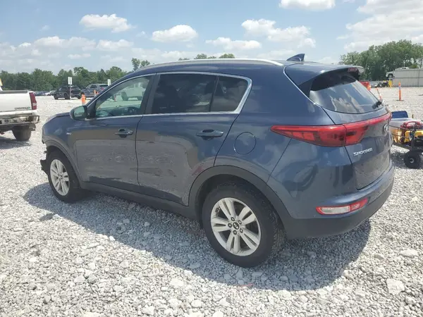 KNDPMCAC2J7472867 2018 KIA SPORTAGE - Image 2