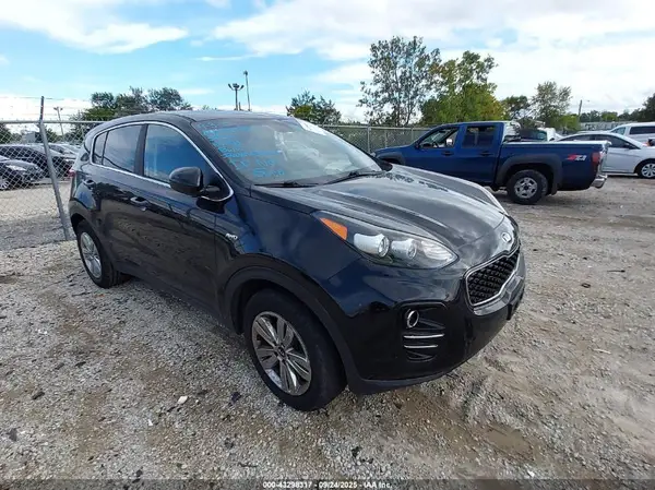 KNDPMCAC2K7499083 2019 KIA SPORTAGE - Image 1