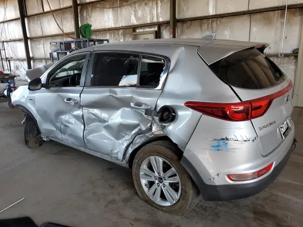 KNDPMCAC2K7502595 2019 KIA SPORTAGE - Image 2