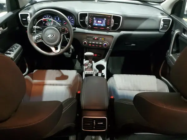 KNDPMCAC2K7543065 2019 KIA SPORTAGE - Image 8
