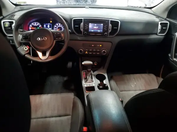 KNDPMCAC2K7548153 2019 KIA SPORTAGE - Image 8