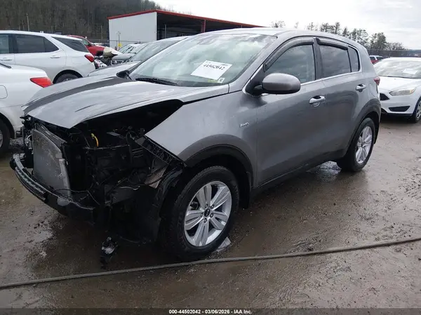 KNDPMCAC2K7550548 2019 KIA SPORTAGE - Image 2