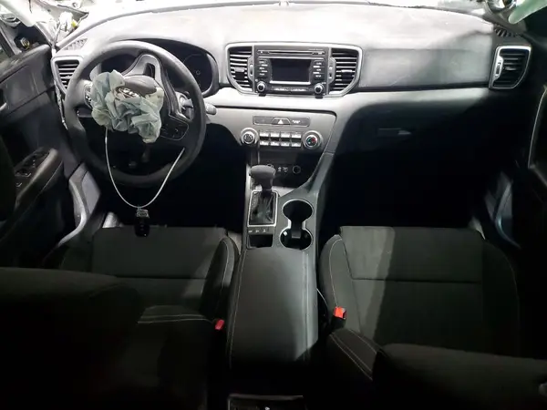 KNDPMCAC2K7553398 2019 KIA SPORTAGE - Image 8