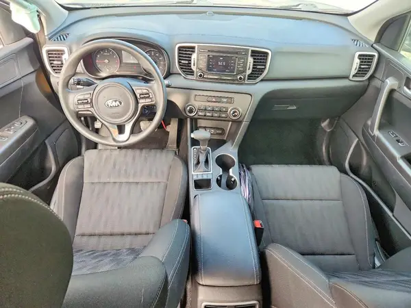 KNDPMCAC2K7561209 2019 KIA SPORTAGE - Image 8