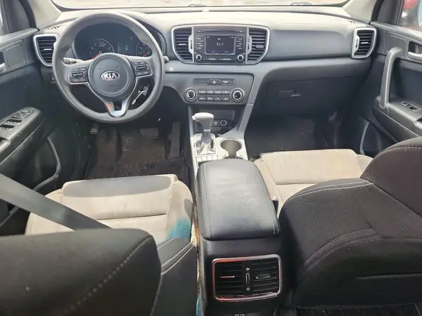 KNDPMCAC2K7562263 2019 KIA SPORTAGE - Image 8