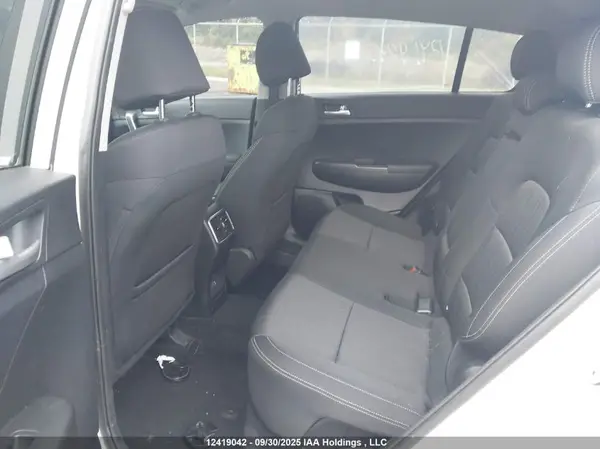 KNDPMCAC2K7585008 2019 KIA SPORTAGE - Image 8