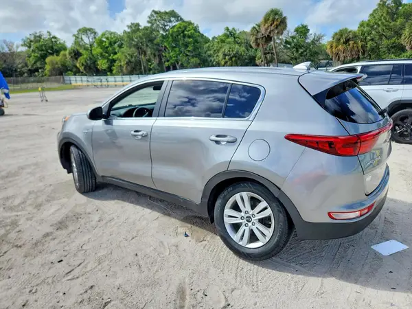 KNDPMCAC2K7591875 2019 KIA SPORTAGE - Image 2