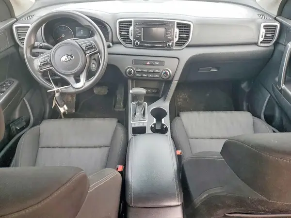 KNDPMCAC2K7592802 2019 KIA SPORTAGE - Image 8