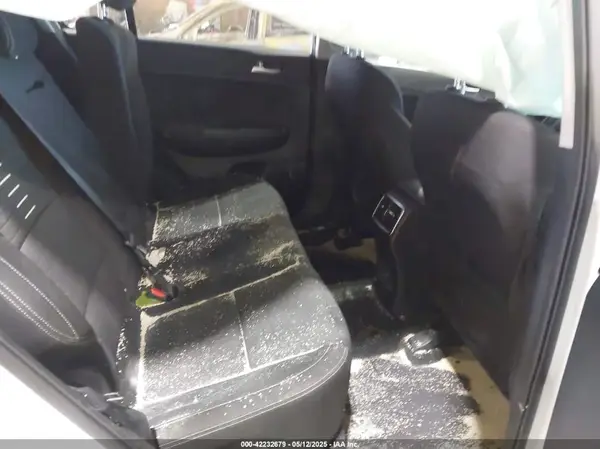 KNDPMCAC2K7602650 2019 KIA SPORTAGE - Image 8