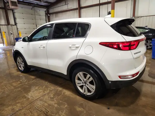 KNDPMCAC2K7604771 2019 KIA SPORTAGE - Image 2