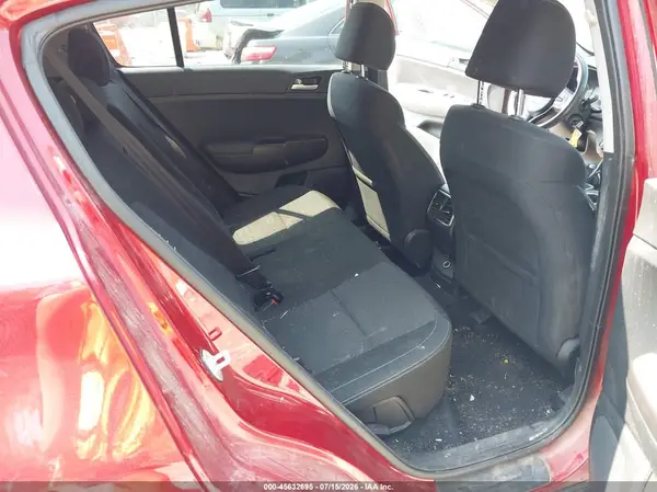 KNDPMCAC2K7606777 2019 KIA SPORTAGE - Image 8