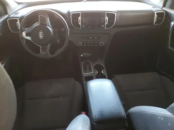 KNDPMCAC2K7610778 2019 KIA SPORTAGE - Image 8
