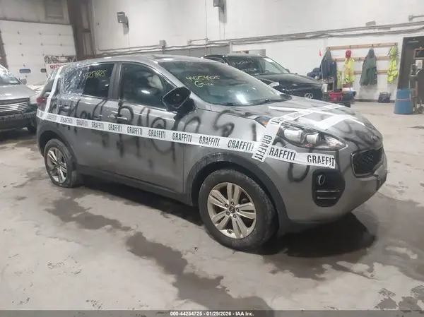 KNDPMCAC2K7620808 2019 KIA SPORTAGE - Image 1