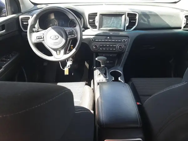 KNDPMCAC2K7624129 2019 KIA SPORTAGE - Image 8
