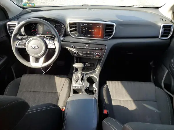 KNDPMCAC2L7630420 2020 KIA SPORTAGE - Image 8
