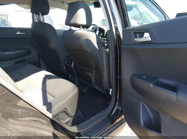 KNDPMCAC2L7643782 2020 KIA SPORTAGE - Image 8
