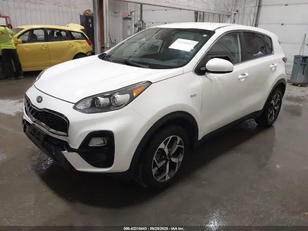 KNDPMCAC2L7689211 2020 KIA SPORTAGE - Image 2