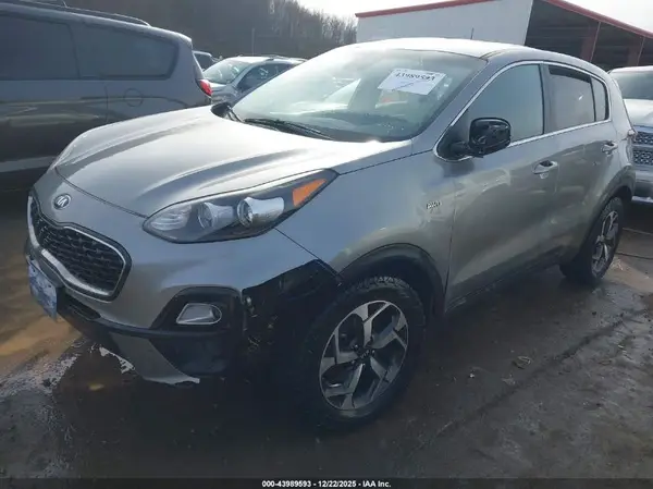 KNDPMCAC2L7733627 2020 KIA SPORTAGE - Image 2