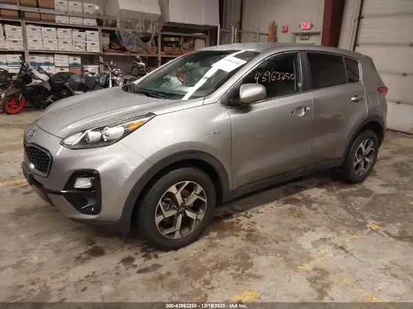 KNDPMCAC2L7764442 2020 KIA SPORTAGE - Image 2
