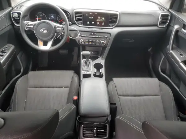 KNDPMCAC2L7789180 2020 KIA SPORTAGE - Image 8