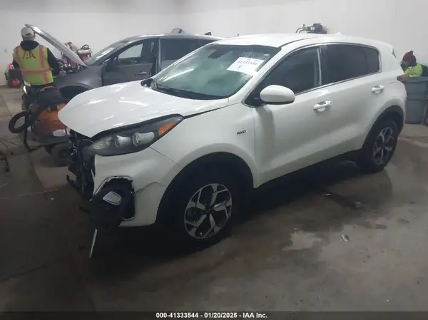 KNDPMCAC2L7791026 2020 KIA SPORTAGE - Image 2