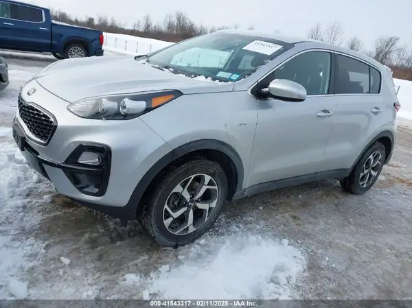 KNDPMCAC2L7826907 2020 KIA SPORTAGE - Image 2
