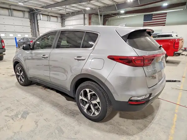 KNDPMCAC2L7836904 2020 KIA SPORTAGE - Image 2