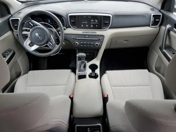 KNDPMCAC2M7849427 2021 KIA SPORTAGE - Image 8
