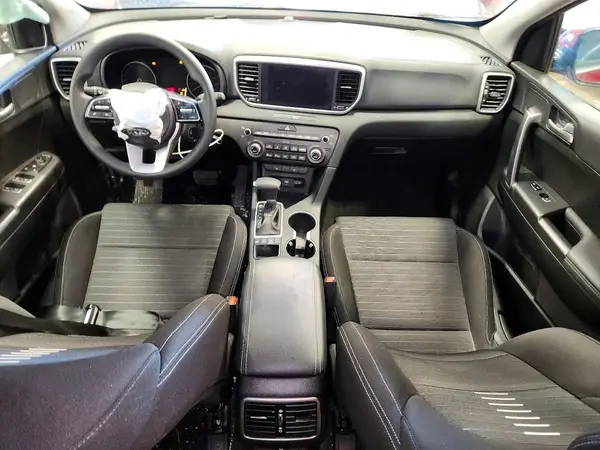 KNDPMCAC2M7861173 2021 KIA SPORTAGE - Image 8