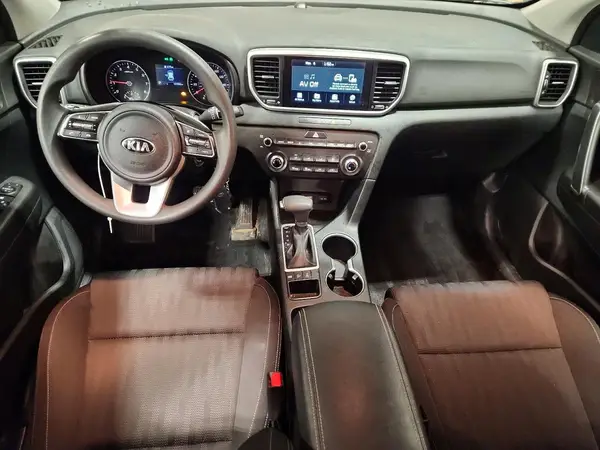 KNDPMCAC2M7889863 2021 KIA SPORTAGE - Image 8
