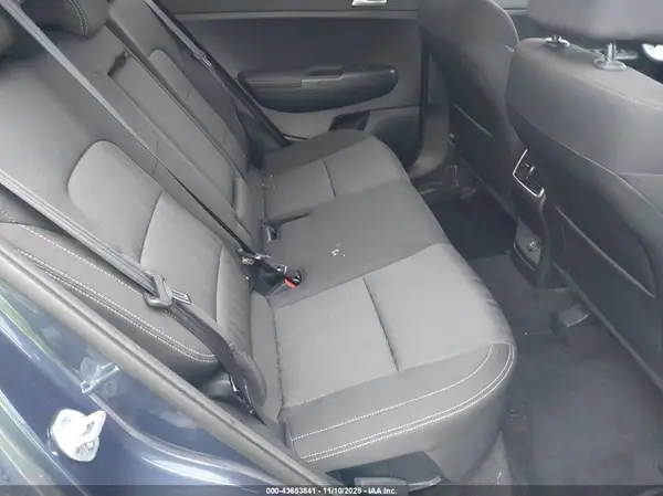 KNDPMCAC2M7892438 2021 KIA SPORTAGE - Image 8