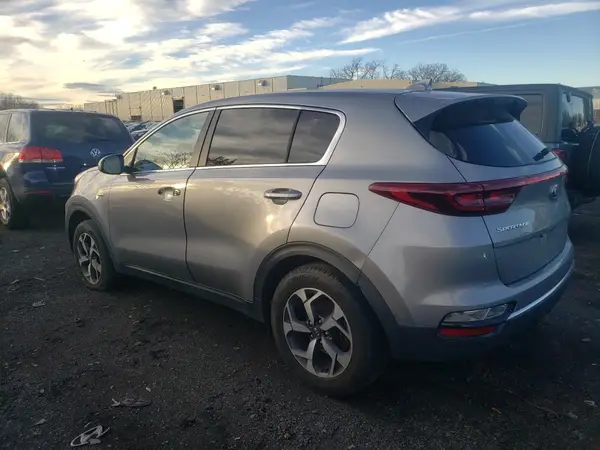 KNDPMCAC2M7900294 2021 KIA SPORTAGE - Image 2