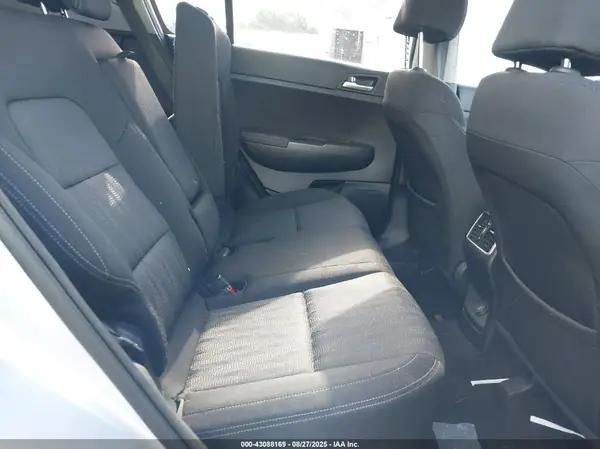 KNDPMCAC2M7903423 2021 KIA SPORTAGE - Image 8