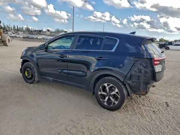 KNDPMCAC2M7912400 2021 KIA SPORTAGE - Image 2