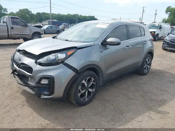 KNDPMCAC2M7919444 2021 KIA SPORTAGE - Image 2