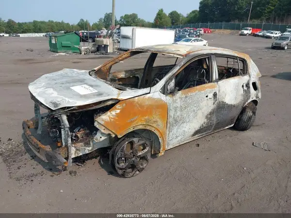 KNDPMCAC2M7920304 2021 KIA SPORTAGE - Image 2
