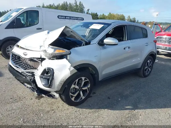 KNDPMCAC2M7928595 2021 KIA SPORTAGE - Image 2