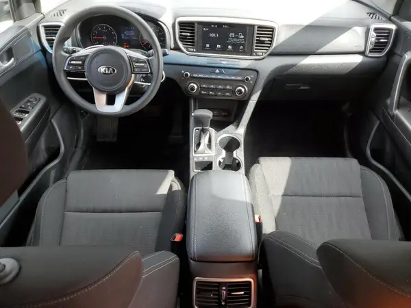 KNDPMCAC2M7933697 2021 KIA SPORTAGE - Image 8