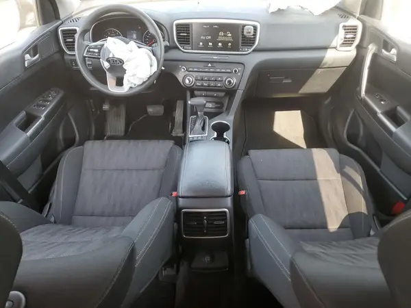 KNDPMCAC2M7935191 2021 KIA SPORTAGE - Image 8