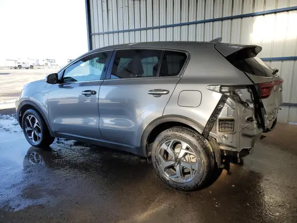 KNDPMCAC2M7938995 2021 KIA SPORTAGE - Image 2