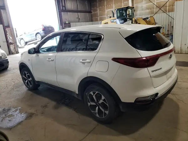 KNDPMCAC2M7942061 2021 KIA SPORTAGE - Image 2