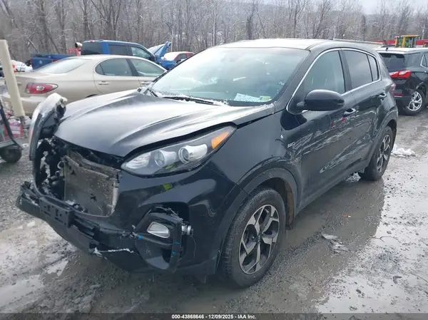 KNDPMCAC2N7975286 2022 KIA SPORTAGE - Image 2