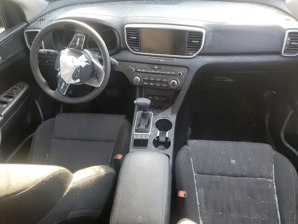 KNDPMCAC2N7992265 2022 KIA SPORTAGE - Image 8