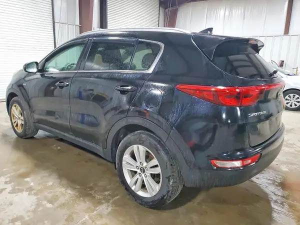 KNDPMCAC3H7031940 2017 KIA SPORTAGE - Image 2