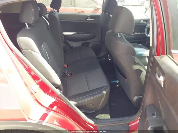 KNDPMCAC3H7033431 2017 KIA SPORTAGE - Image 8
