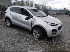 KNDPMCAC3H7042615 2017 KIA SPORTAGE