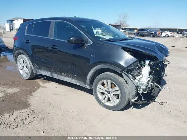 KNDPMCAC3H7050813 2017 KIA SPORTAGE - Image 1