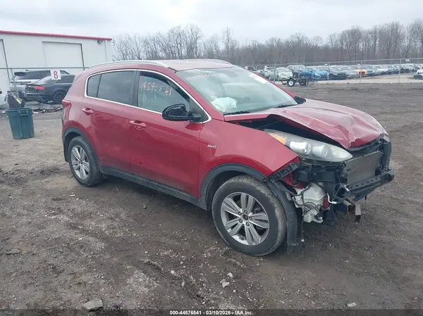 KNDPMCAC3H7102358 2017 KIA SPORTAGE - Image 1